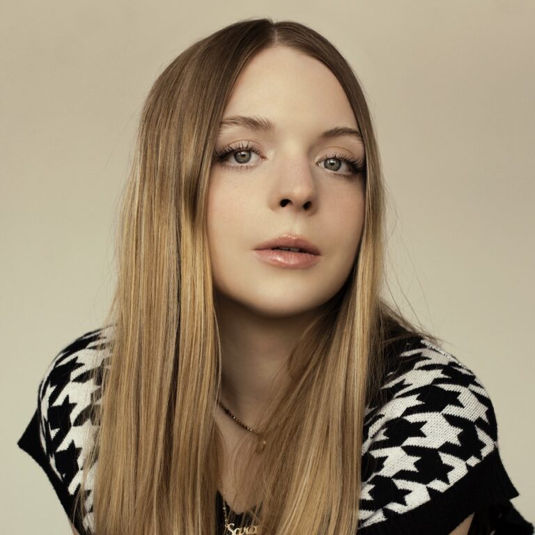 SarahMaude Garceau (21 ans) Agence Kaboom